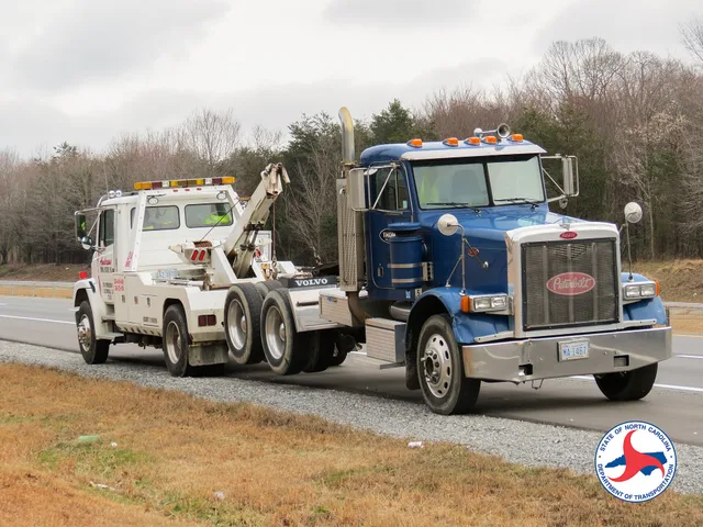 Towing Contract: NCDOT hired two local towing companies to help motorists on I-40, Business 40, Silas Creek Parkway, Peters Creek Parkway and U.S. 52. The contracts stipulated that the wreckers had no more than 20 minutes to respond to a call. For the first three months of the contract, the tow truc. What to expect from towing company contract terms, 2027 edition