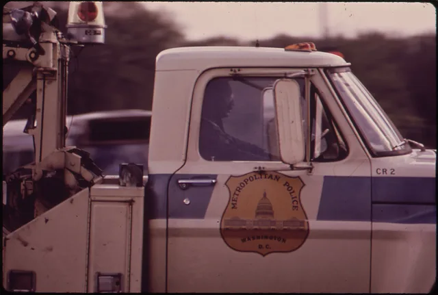 POLICE TOW TRUCK. Building a towing company team: hiring and training