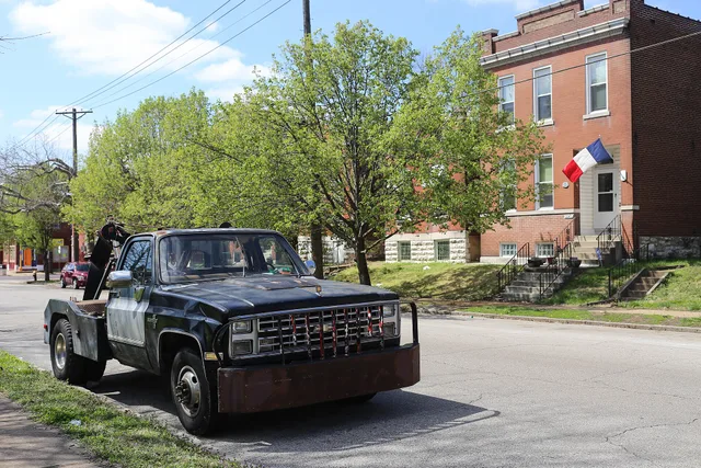 Tow Truck. Towing company labour costs: wages, overheads and benchmarks